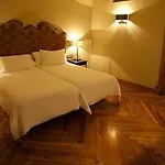 Palacio Carvajal Giron 4*