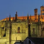 Hotel Palacio Carvajal Giron