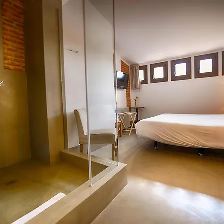 Palacio Carvajal Giron 4*