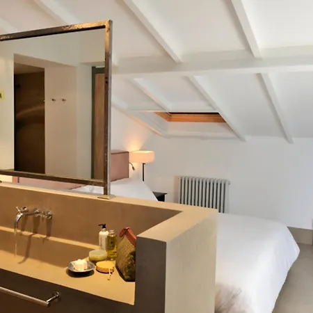 Hotel Palacio Carvajal Giron 4*