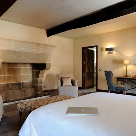 Palacio Carvajal Giron Hotel 4*