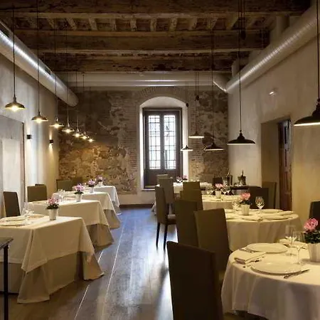 Palacio Carvajal Giron 4* Plasencia