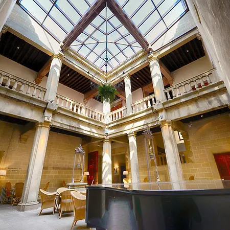 Hotel Palacio Carvajal Giron