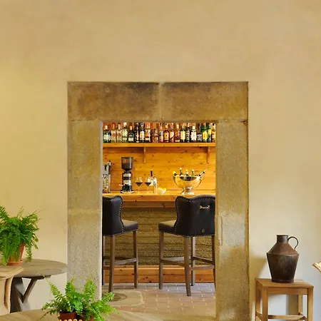 Palacio Carvajal Giron Hotel