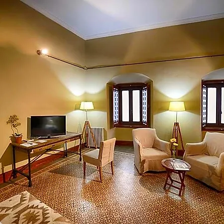 Ξενοδοχείο Palacio Carvajal Giron 4*