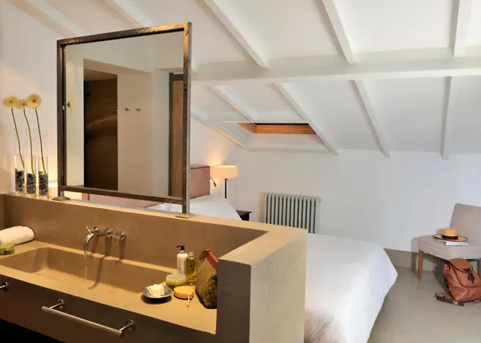 Hotel Palacio Carvajal Giron 4*