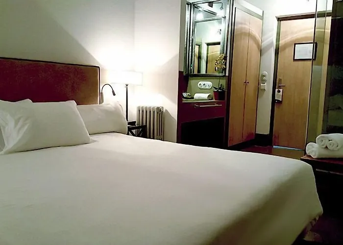 Hotel Palacio Carvajal Giron 4*