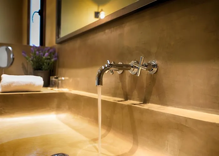 Palacio Carvajal Giron Hotel 4*