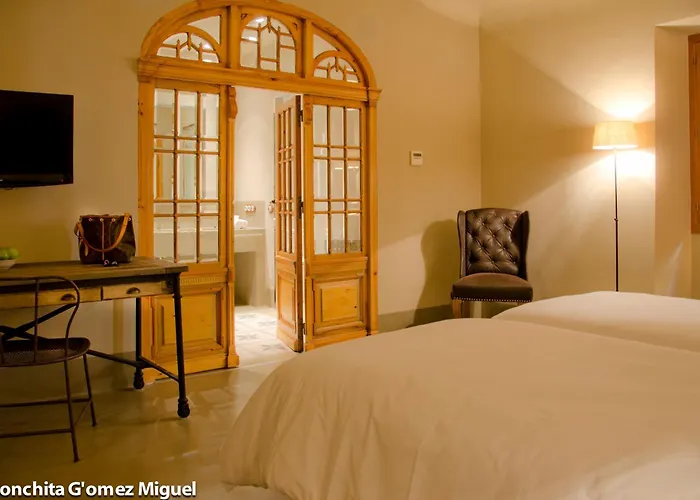 Hotel Palacio Carvajal Giron 4*