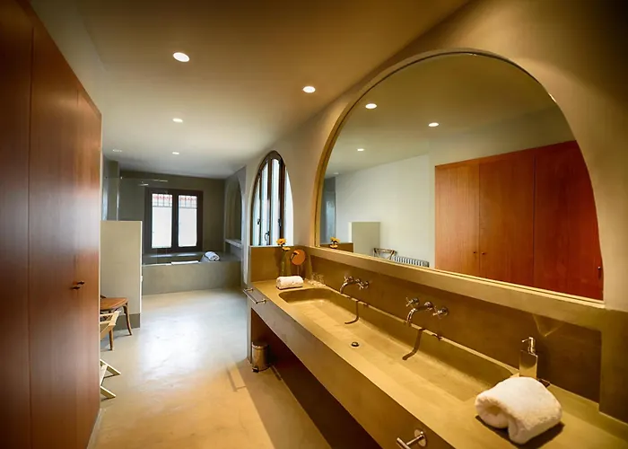 Palacio Carvajal Girón Plasencia