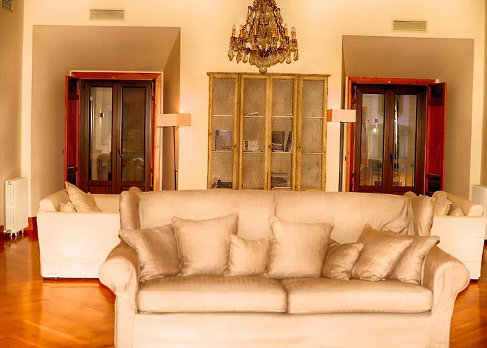 Hotel Palacio Carvajal Giron 4*