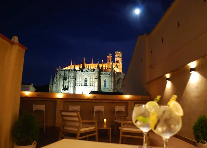 Palacio Carvajal Girón Hotel