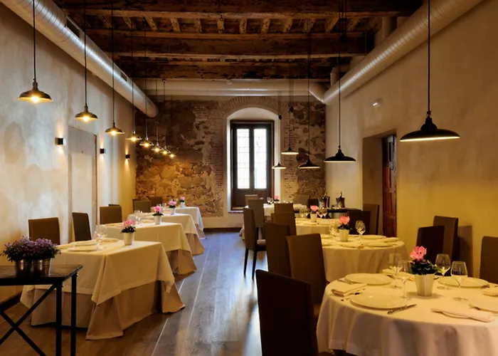 Palacio Carvajal Girón 4* Plasencia