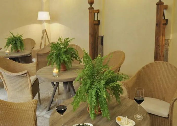 Palacio Carvajal Girón 4*